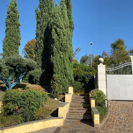 Dream's Hill Gasthuis 3*